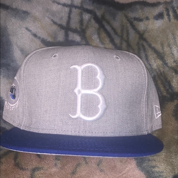 New Era Brooklyn Dodgers Gray and Blue SnapBack Cap - Picture 1 of 5